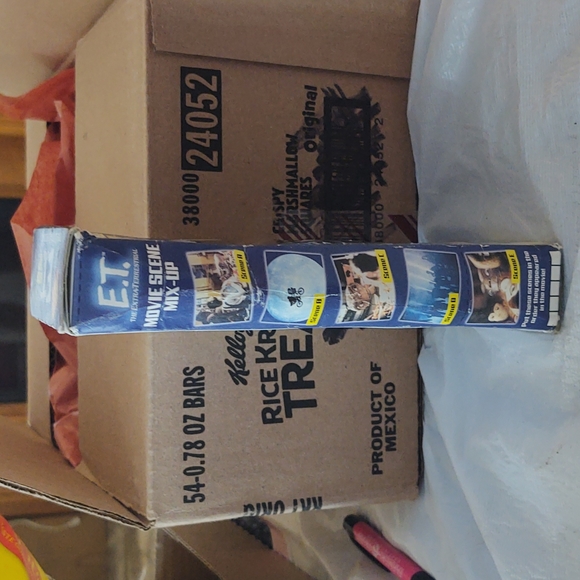 Vintage E.T. bendable figure toy 2002 Kraft macaroni & cheese collectible - Picture 4 of 6